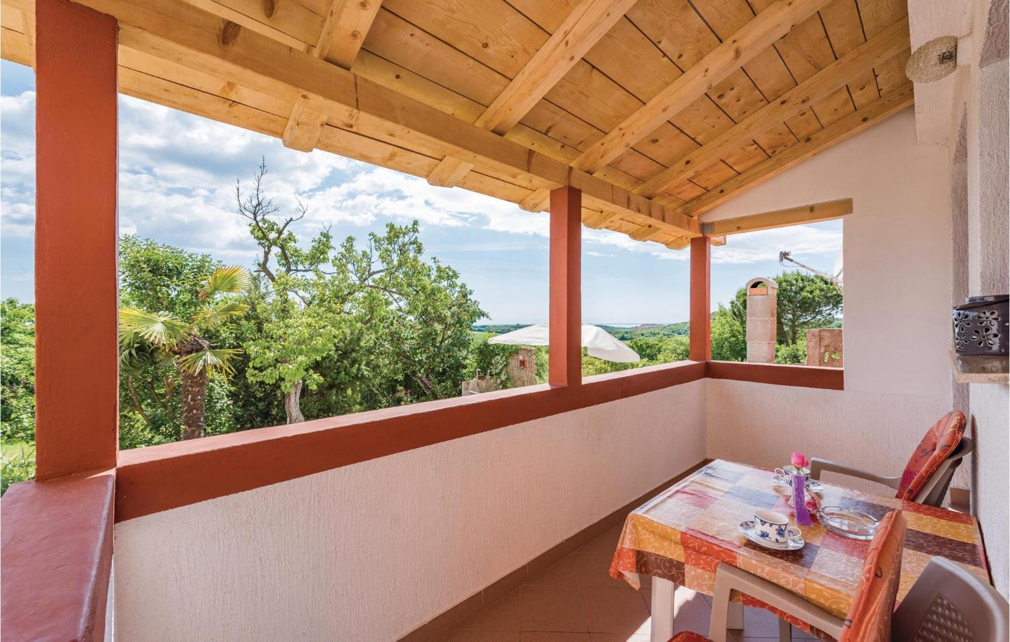Awesome Home In Porec With House Sea View Luaran gambar