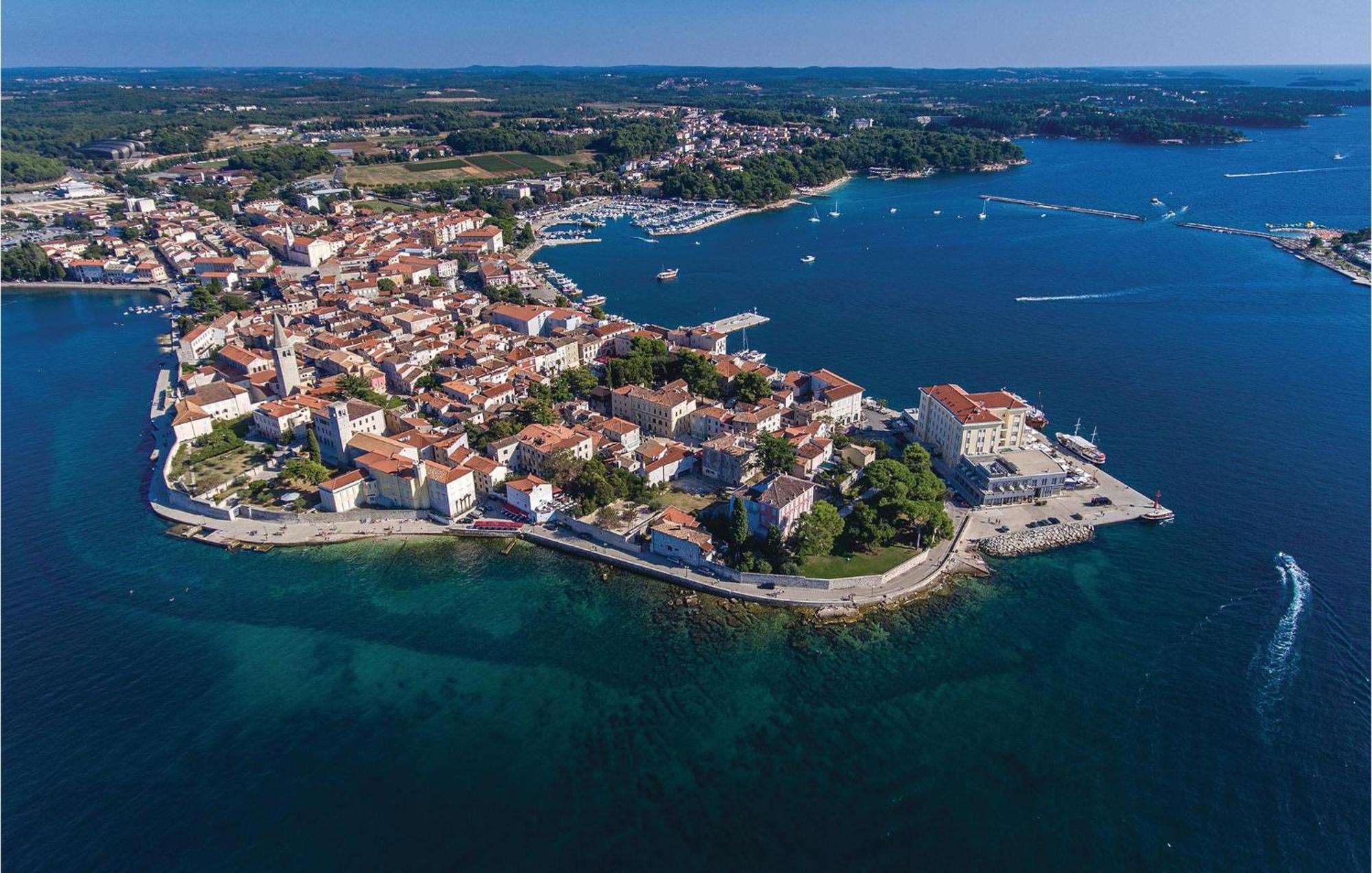 Awesome Home In Porec With House Sea View Luaran gambar